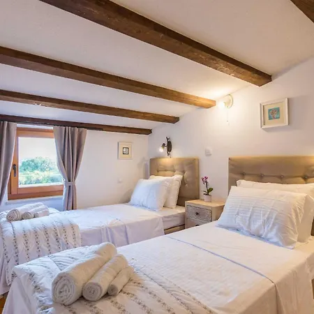 Tatil Evi Casa Vala Romana With Jacuzzi And Big Garden *