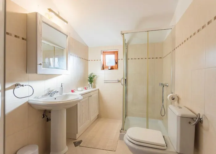 Casa Vala Romana With Jacuzzi And Big Garden