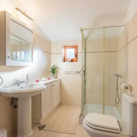 Casa Vala Romana With Jacuzzi&big Garden